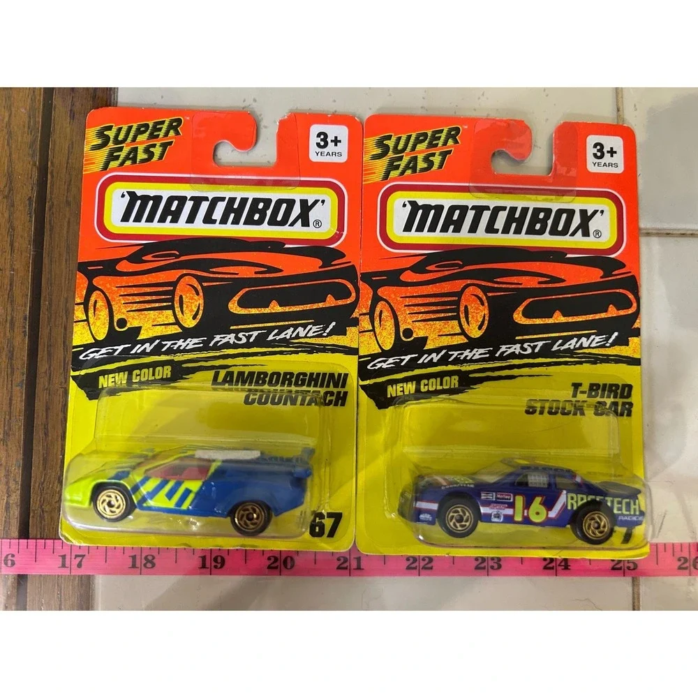 Matchbox Super Fast Lamborghini Countach T-Bird Stock‎ Car New Color